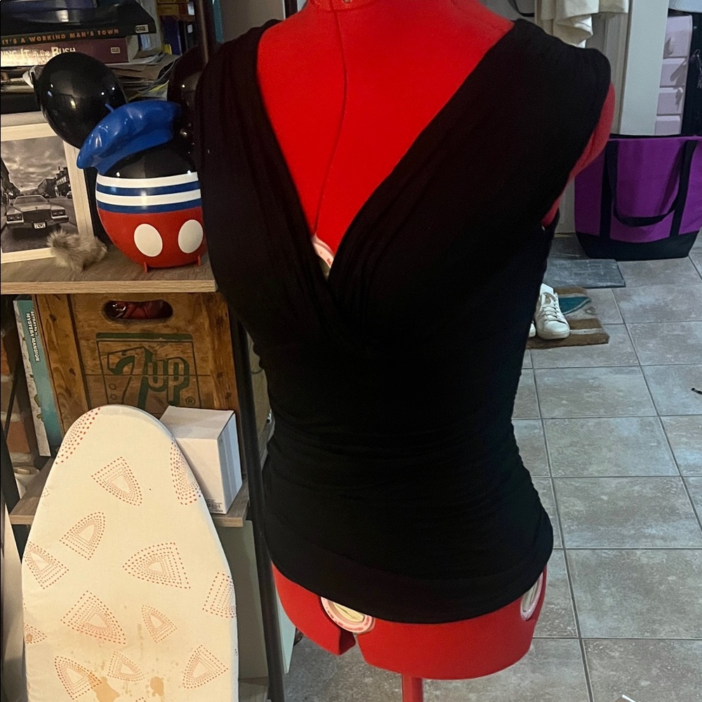 H&M Black Sleeveless Blouse